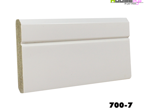 LEN CHÂN TƯỜNG B700-7