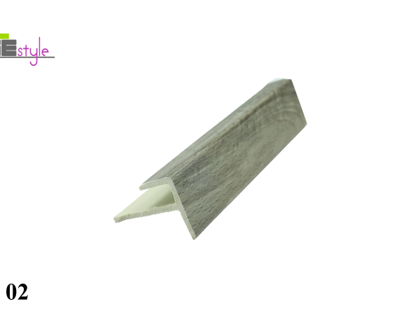 NẸP NHỰA CẦU THANG CT8-02