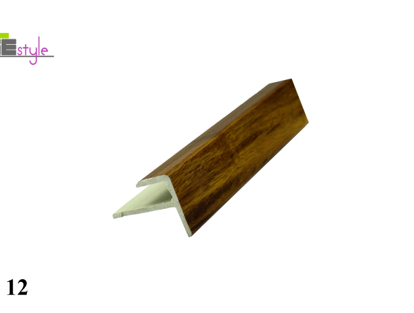 NẸP NHỰA CẦU THANG CT8-12