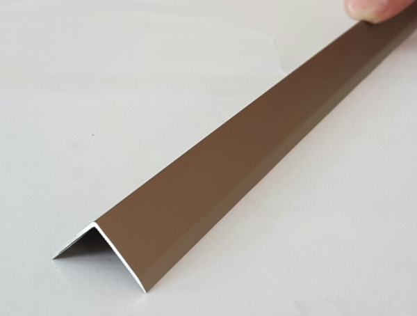 NẸP NHÔM GÓC V - MÀU SÂM BANH